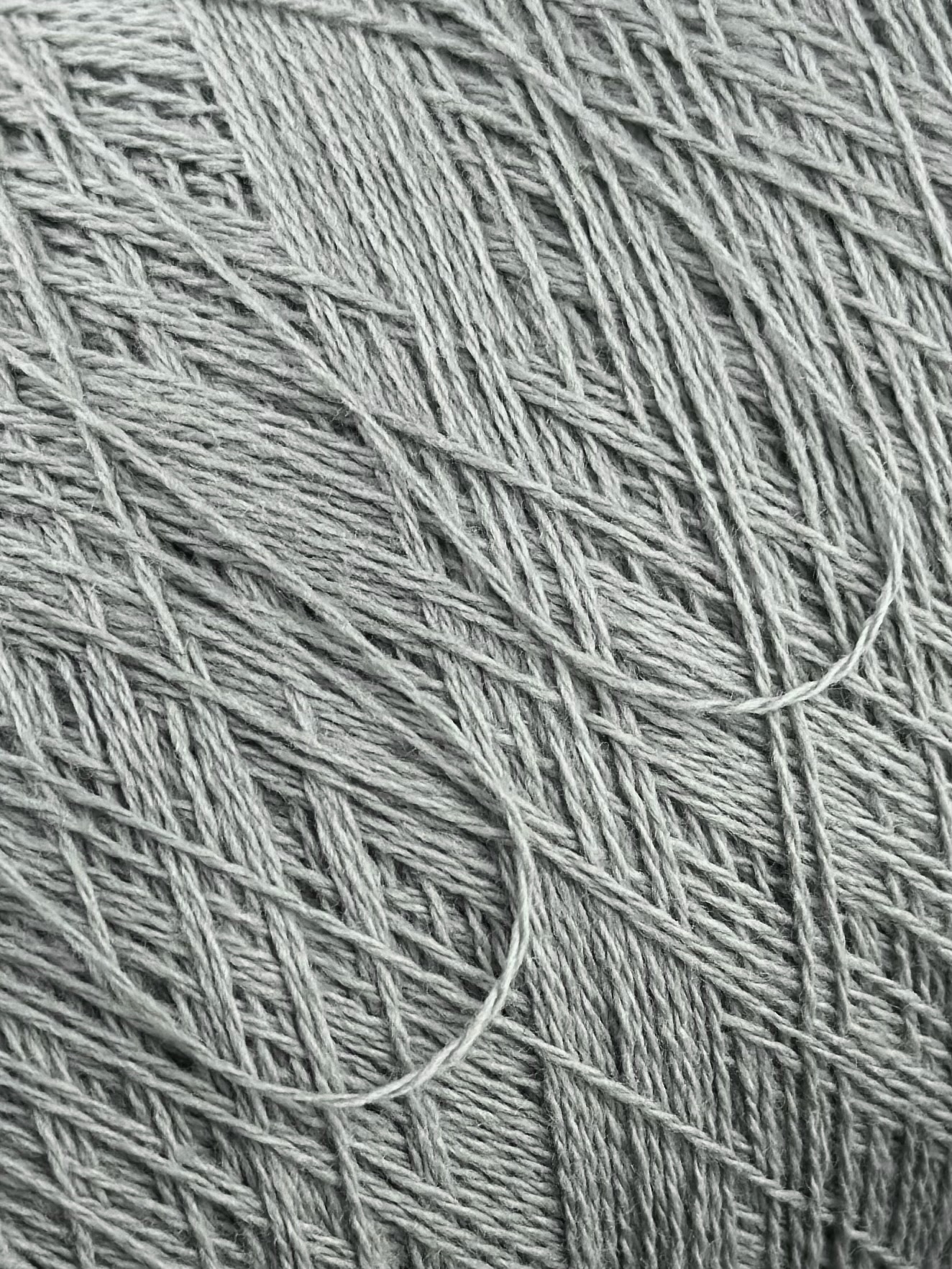 Loro Piana Lana Cash Nm 2/18 – Fil 90% Laine Mérinos 10% Cachemire col. Gris Moyen